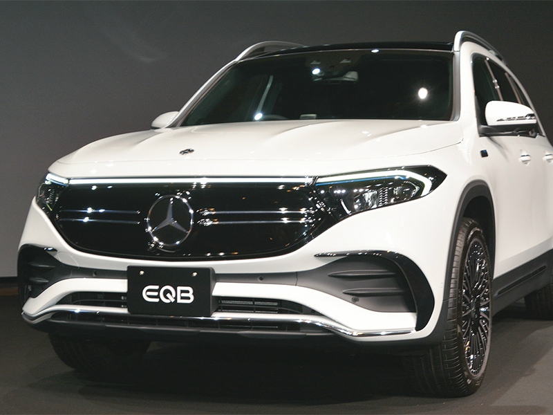 メルセデス・ベンツ、EQブランド初のEV「EQC」を日本で初公開