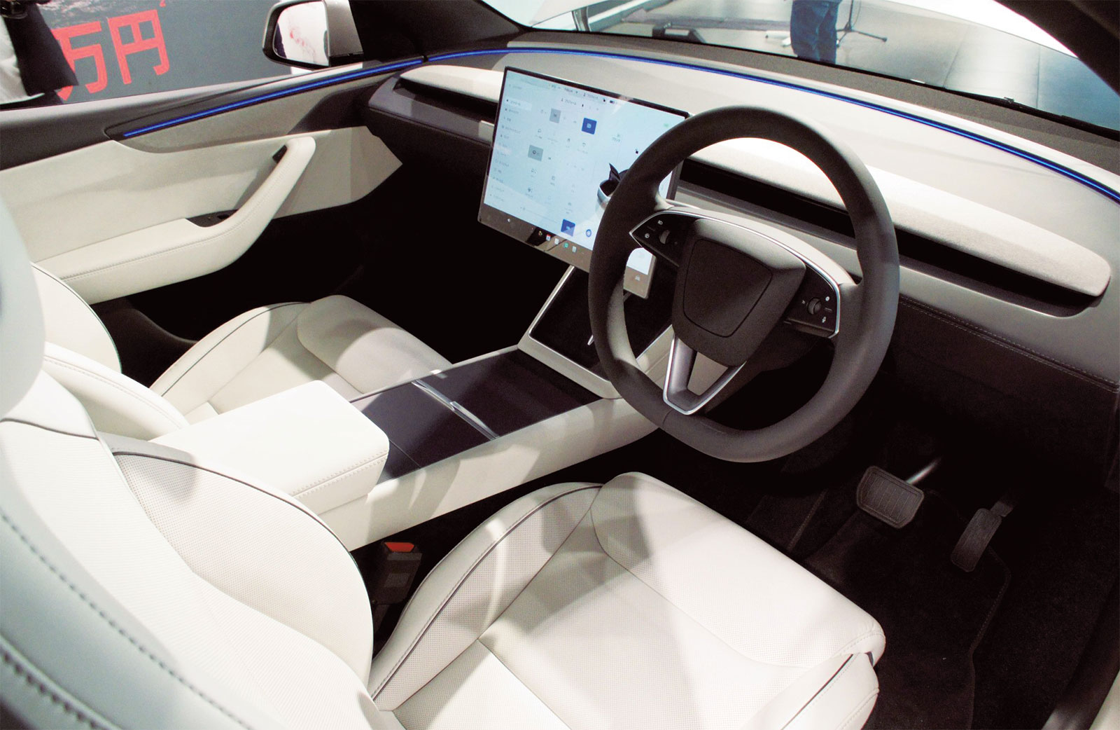 テスラ6人乗りモデルYL、ミニバン市場に成長余地（3ページ目） | 日経