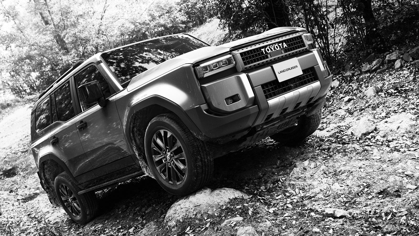 ヤリス」が2カ月連続で首位、「N-BOX」は14.5％減 プラド後継の“250