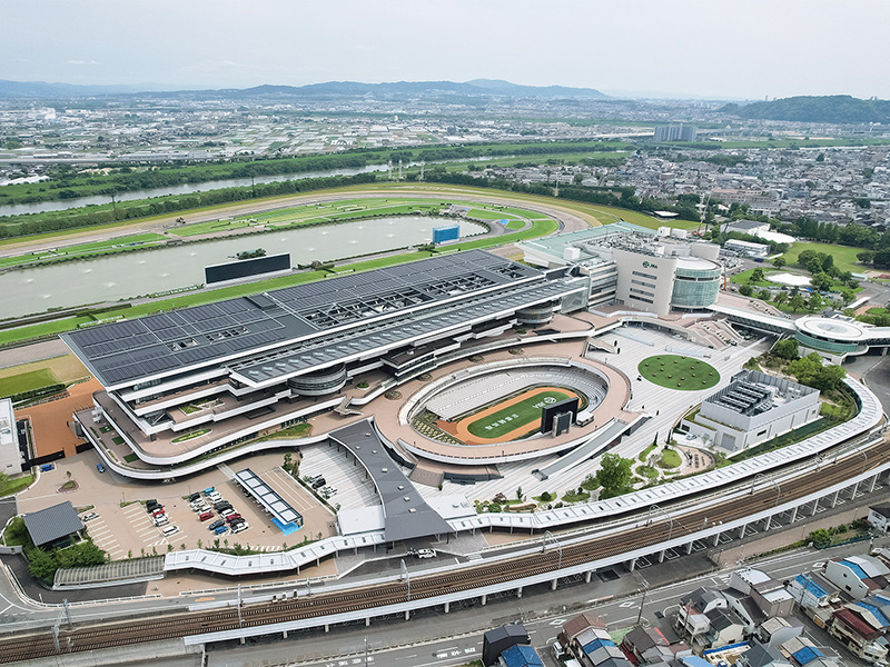 1位は「公園のような巨大競馬場」