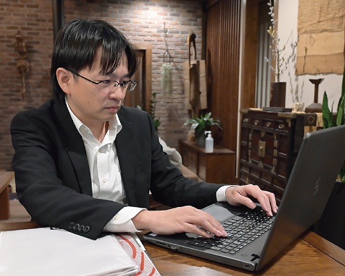 〔写真2〕ネット上での消費者被害を懸念