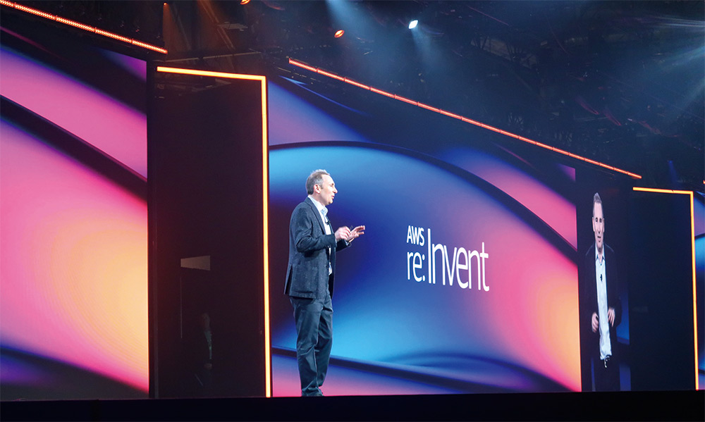 re:Invent 2019の基調講演に登壇したアンディ・ジャシーCEO