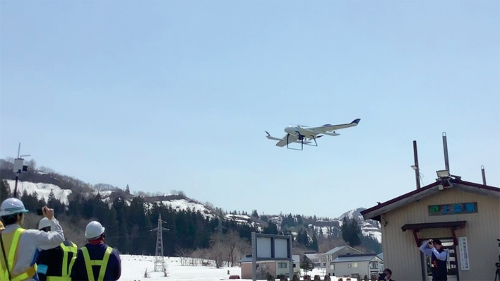 JR東日本、ドローンで沿線斜面調査