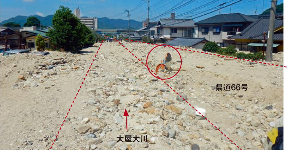 雨上がりの町を襲った濁流 | 日経クロステック（xTECH）