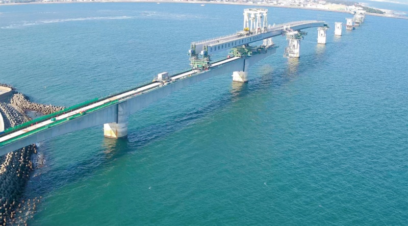 難条件下で世界最長級の桁を架設 日経クロステック Xtech 難条件下で世界最長級の桁を架設 日経クロステック Xtech