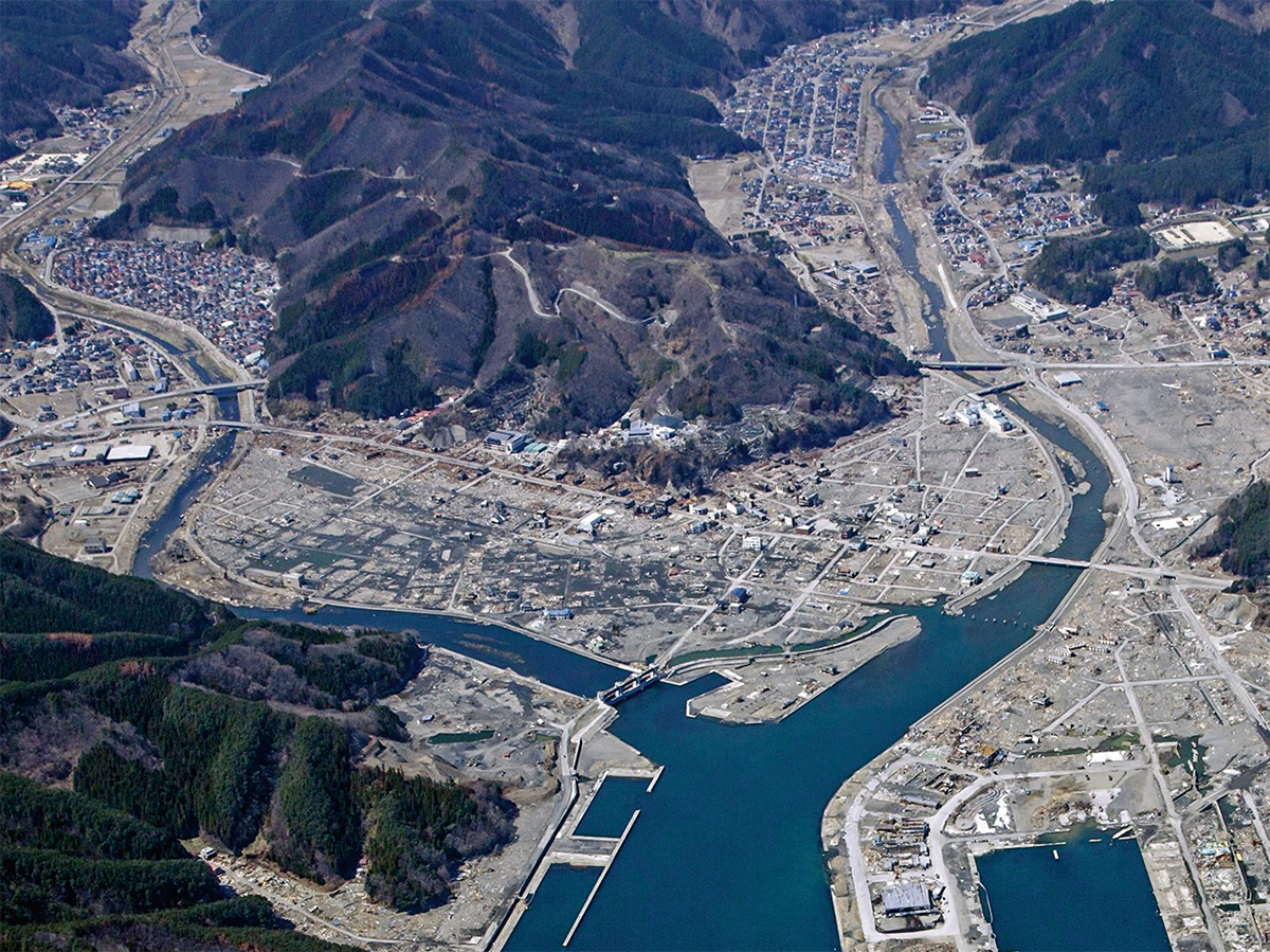 東日本大震災で被災した後の2011年4月時点（写真：安藤ハザマ・植木組・伊藤組土建・南建設JV）