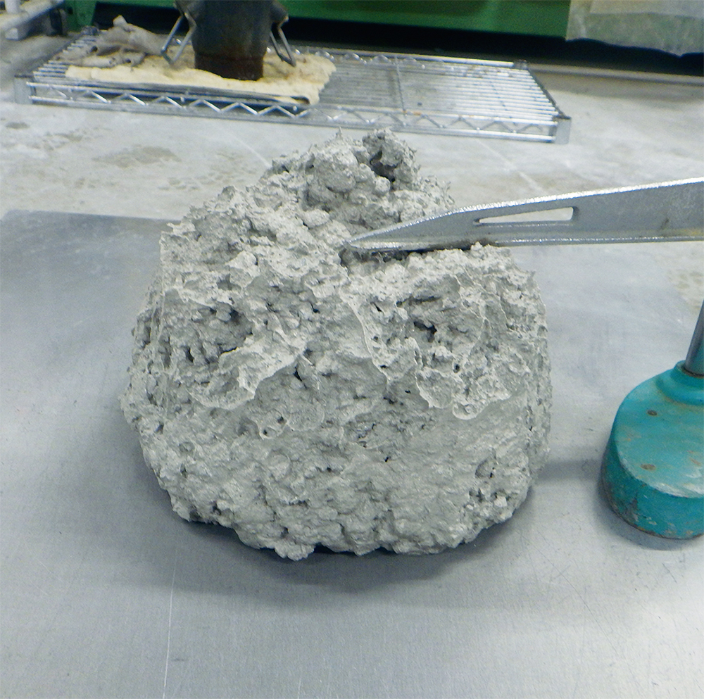 魔法の粉を混ぜるコンクリート Co2を吸着しつつアルカリ性維持 日経クロステック Xtech