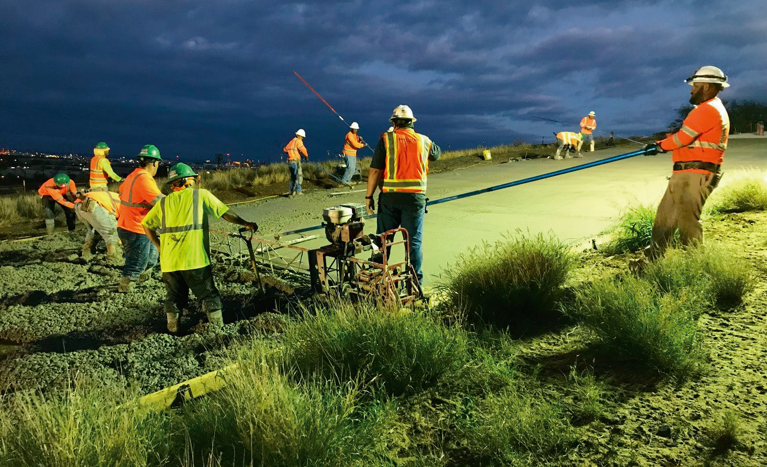 写真1■ ハワイ州の高速道路のコンクリート舗装にカーボンキュアの技術を利用した（写真：カーボンキュア）