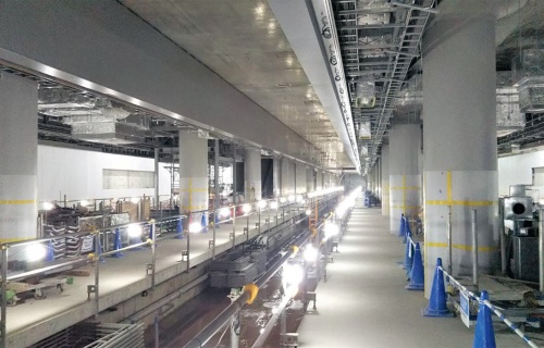 写真2■ 新横浜駅（仮称）の施工状況。21年7月撮影（写真：鉄道建設・運輸施設整備支援機構）