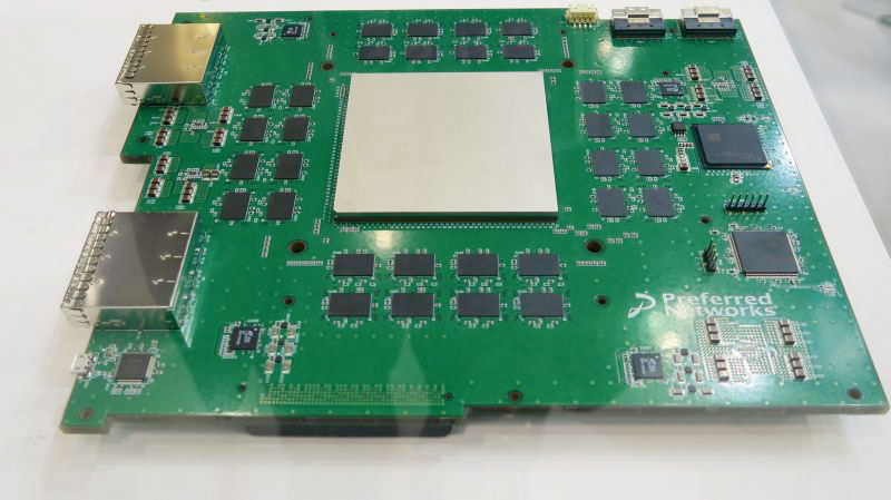 Pfnがai専用ハード開発 8 5cm角の深層学習用チップ 日経クロステック Xtech