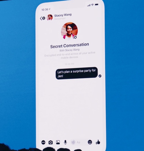図1 メッセージのやり取りをエンド・ツー・エンドで暗号化する「Secret Conversations」の画面例