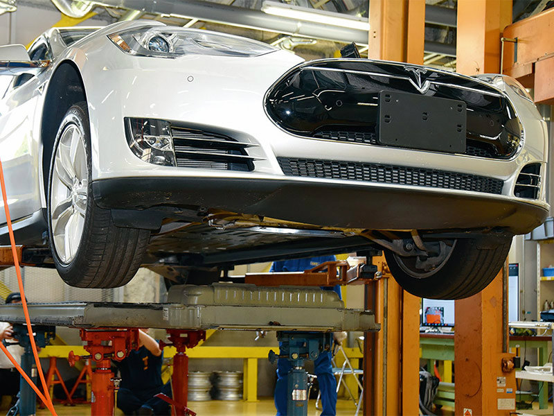 Teslaが電池単価6割減の衝撃、現行比20倍の規模で内製へ