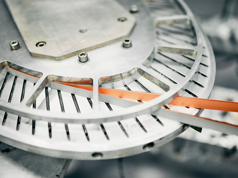 大企業も技術開発を加速、将来の主力事業に