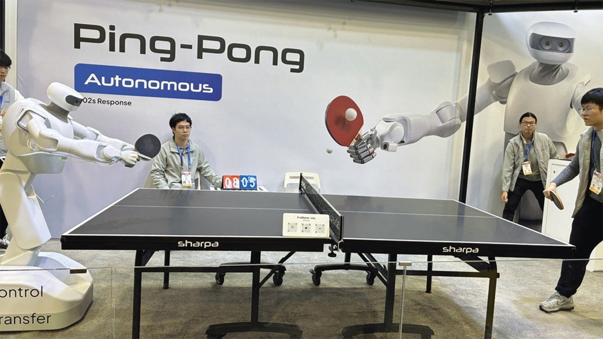 人型ロボットが世界を席巻、注目はフィジカルAIへ | 日経クロステック