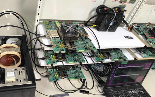 図1　国内半導体メーカー2社がマイニング用チップで世界市場に切り込む（出所：レンゾ）