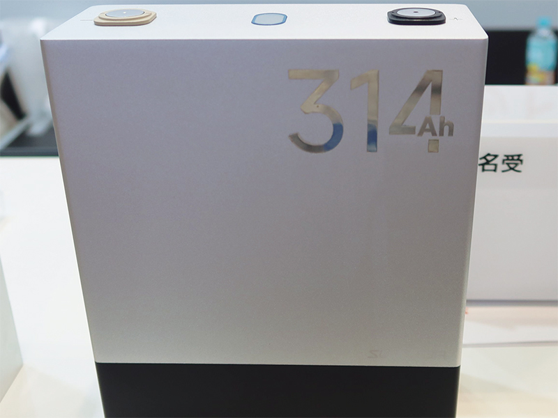 止まらない価格の低下、テスラはEV並みの量を生産へ | 日経クロス