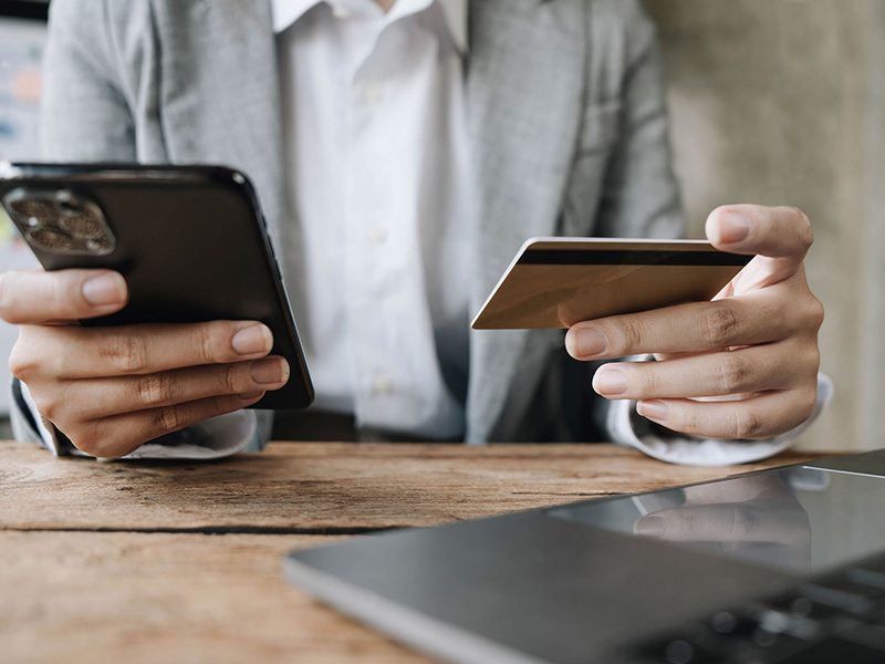 マネーフォワードが祖業の家計簿を切り出し　三井住友カードと新会社、Oliveと連携