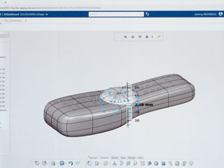 クラウドシステムにSOLIDWORKSを組み込む（2ページ目） | 日経クロステック（xTECH）