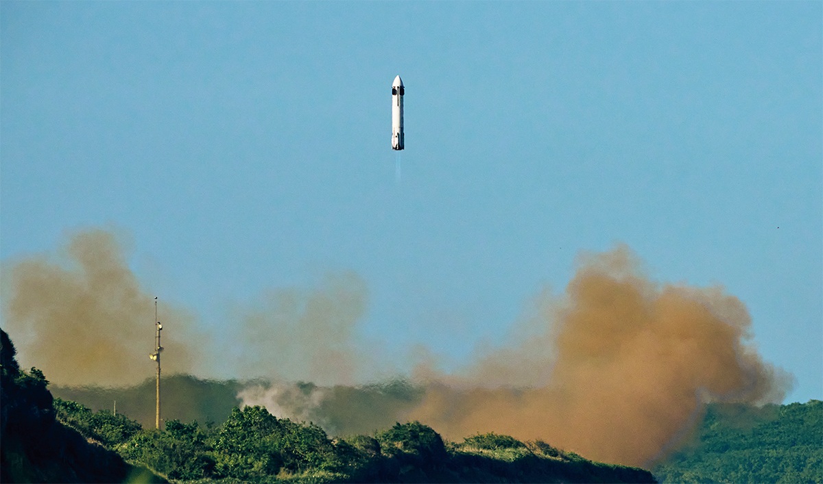 逆噴射によるロケットの垂直着陸、ホンダが国内民間で初めて成功