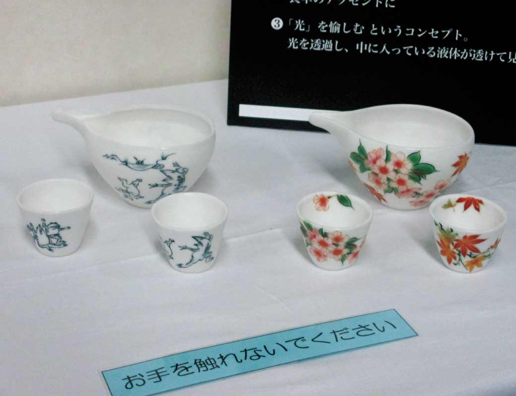 セルロースナノファイバーで清水焼に透明感、造形も容易で歩留まり2倍