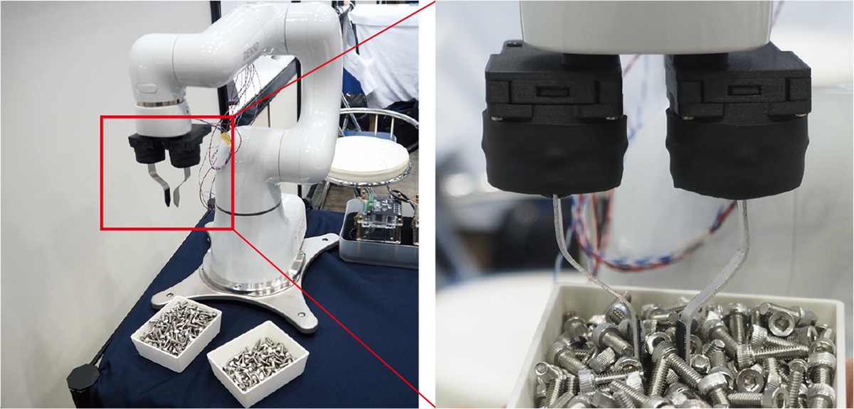 バラ積みピッキング向けロボットハンド Thinker、近接覚センサーを応用