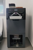図1　FoldiMate社の洗濯物畳みロボット