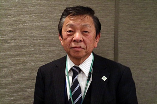 写真●佐田洋一郎大学研究推進機構知的財産センター長
