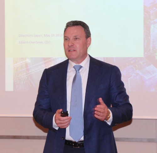 日本参入を発表したヒア・テクノロジーズのエザード・オーバービークCEO(最高経営責任者)