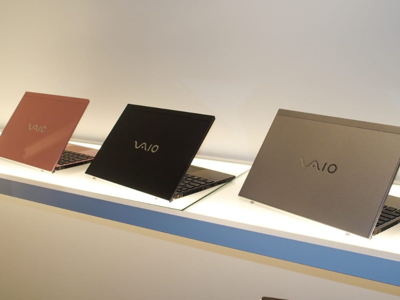 Vaioのモバイルノートが第10世代coreを搭載 数量限定のレッドカラーも登場 日経クロステック Xtech Vaioのモバイルノートが第10世代coreを搭載 数量限定のレッドカラーも登場 日経クロステック Xtech