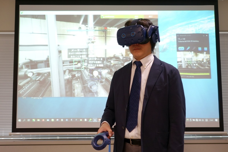Vr訓練システムが視線追跡機能付きhmdに対応 Htcとb En Gの協業で実現 日経クロステック Xtech