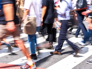 政府の接触確認アプリ、厚労省がパーソルプロセス＆テクノロジーに発注