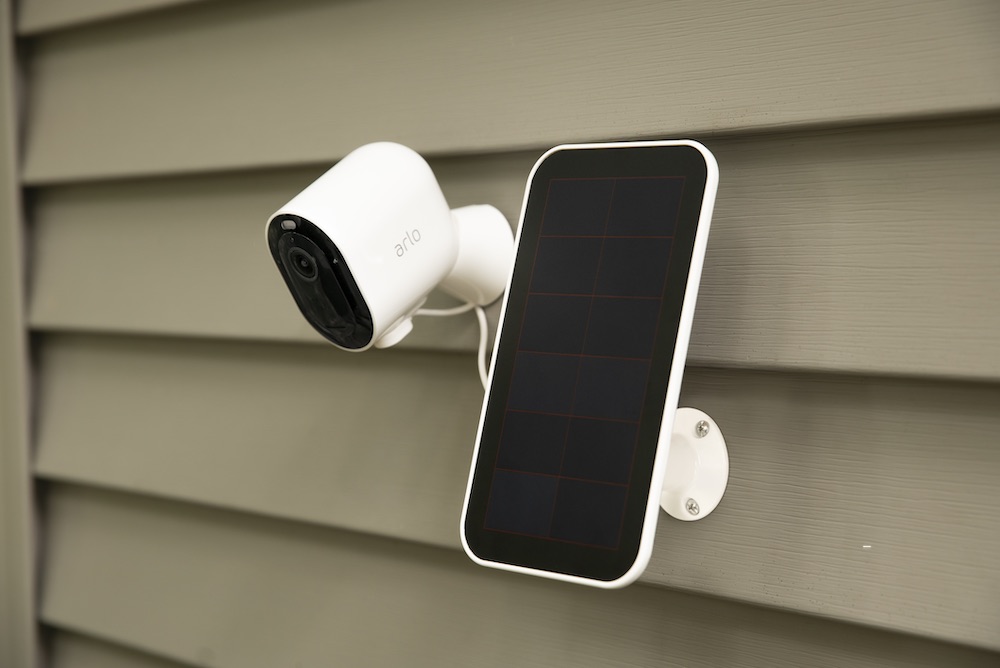 arlo solar panel pro