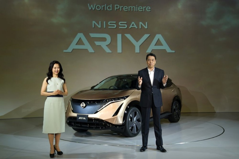日産の新型ev アリア 電池容量と2wd 4wdで4グレード用意 日経クロステック Xtech 日産の新型ev アリア 電池容量と2wd 4wdで4グレード用意 日経クロステック Xtech