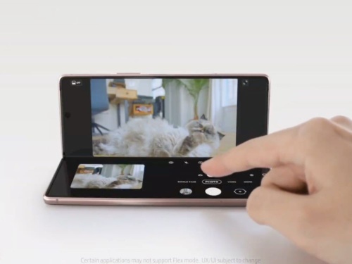 1つ前の写真を見ながら新しい写真を撮れる