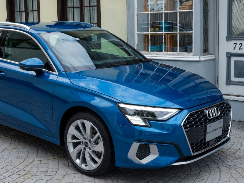 TeslaやNIOと競合」、Audiの新型EV「Q6 e-tron」 | 日経クロス