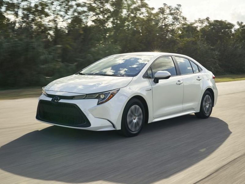 トヨタ、米国で電池生産　25年めど　電池メーカーと組まず