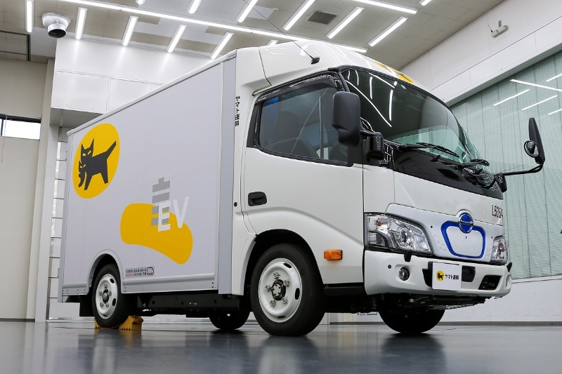 床高半減 Evトラック実証 日野とヤマト 脱炭素攻勢 日経クロステック Xtech 床高半減 Evトラック実証 日野とヤマト 脱炭素攻勢 日経クロステック Xtech