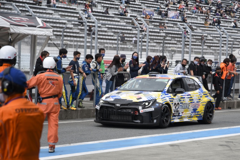 トヨタの水素エンジン車が今年も耐久レース完走 市販化 4合目 日経クロステック Xtech トヨタの水素エンジン車が今年も耐久レース完走 市販化 4合目 日経クロステック Xtech