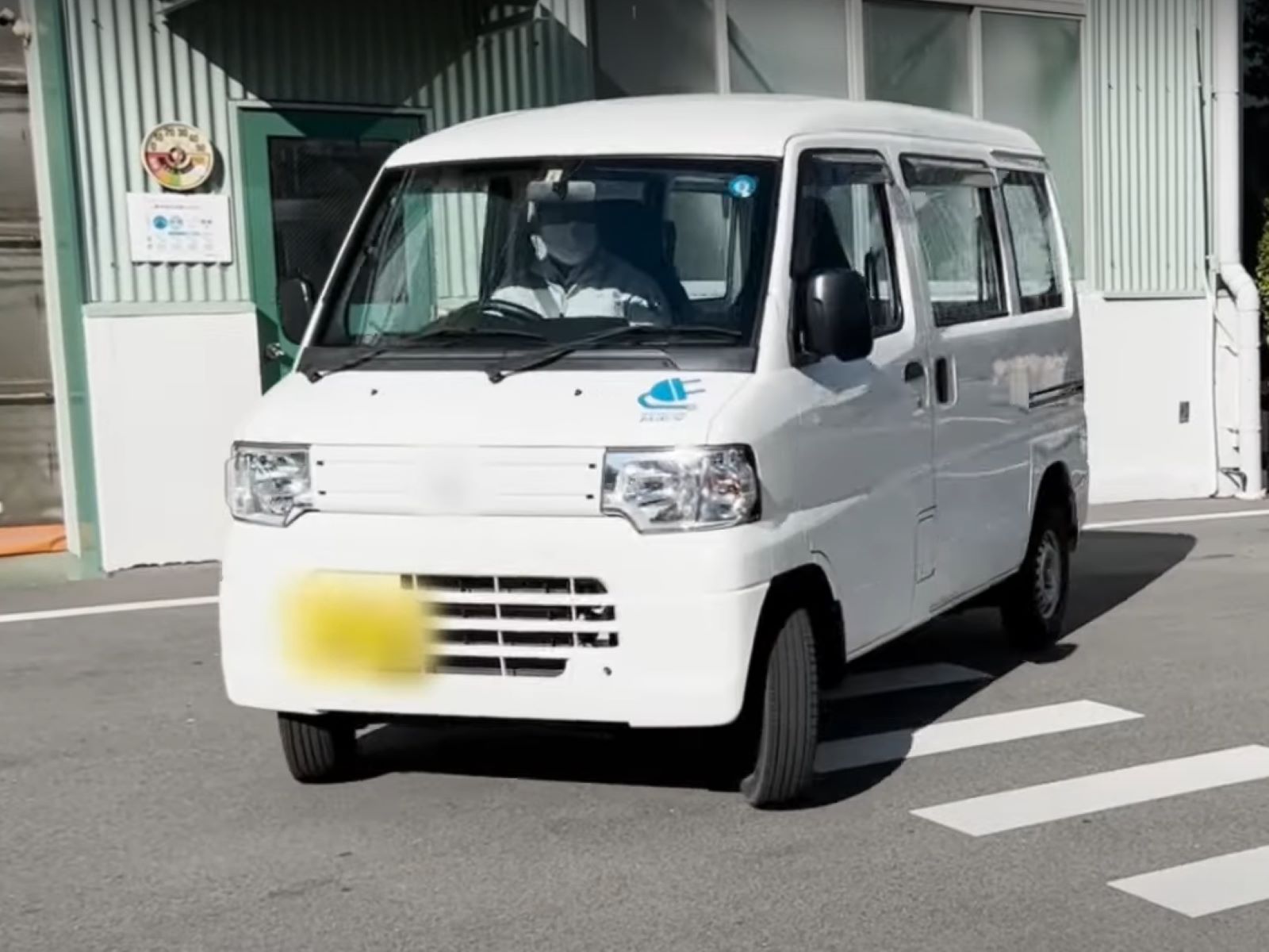 実証実験用の軽商用EV