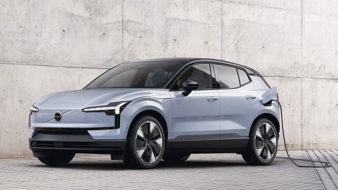 Volvoの新しい中型EV-SUV「EX60」、四輪駆動で航続距離810km | 日経