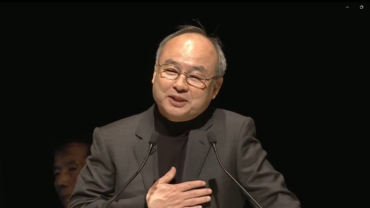 孫正義さんが所持していた世界に1つのネーム入りユニホームになります。 smy211-jpp02273945_thum.jpg