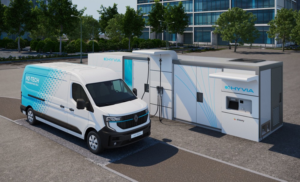 ルノーが燃料電池商用バンのプロトタイプを発表、2025年発売予定
