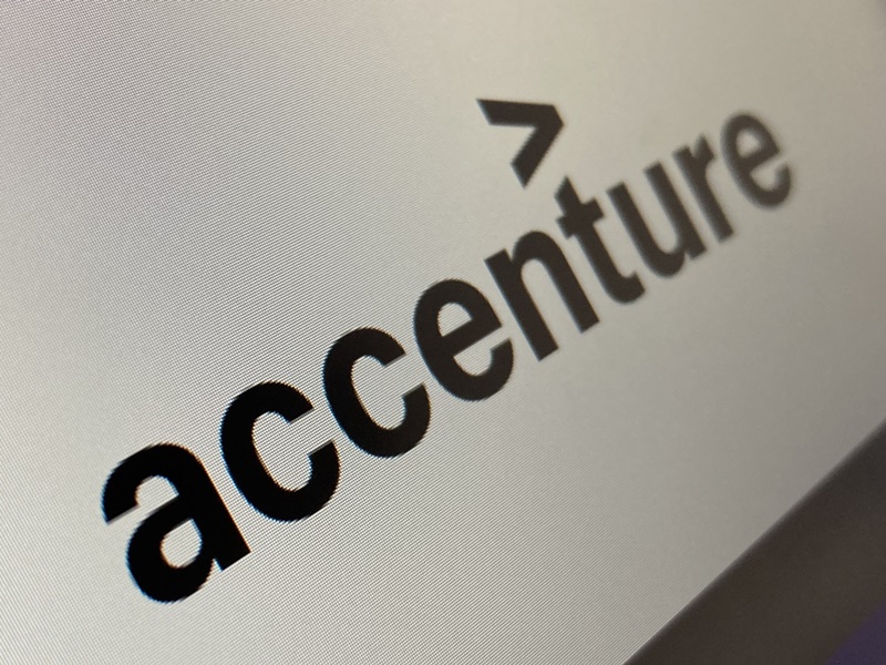 アクセンチュアが6月から全社員に週5日のフル出社を要求、オフィス回帰の波到来か