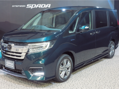 ホンダ 室内スペースそのままで低く短いステップワゴン発表 日経クロステック Xtech