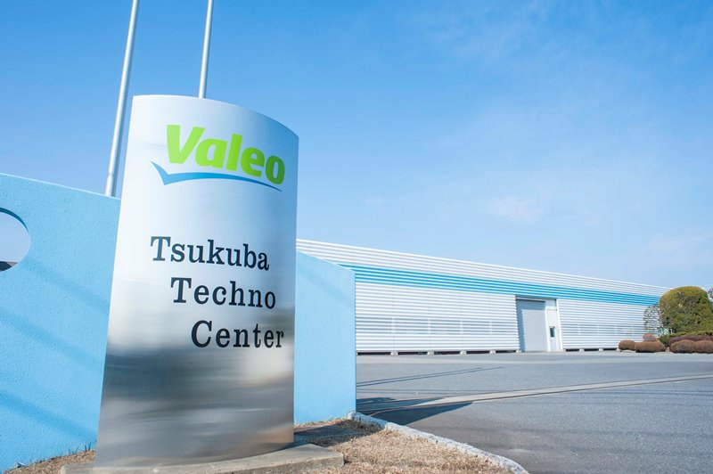 Valeo社、エンジン冷却水の流れを1個ですべて連続的に制御する弁を開発