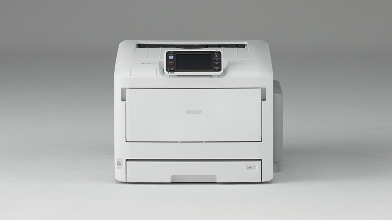 リコー、薬袋にも印刷できる調剤業務用A3カラーレーザープリンター